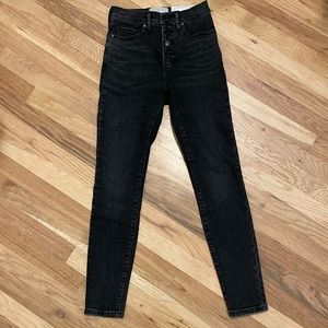 Everlane high-rise skinny jeans size 26 washed black button fly jeans
